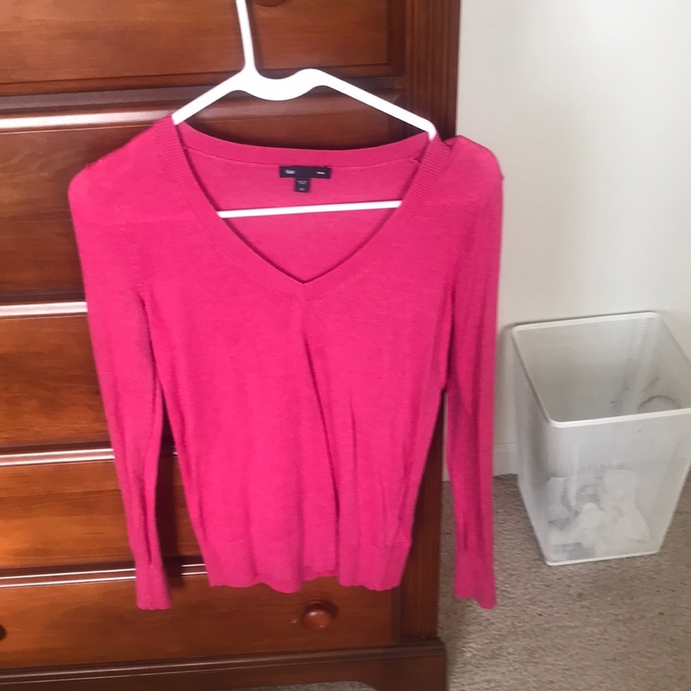 Pink Gap Sweater V-Neck​
